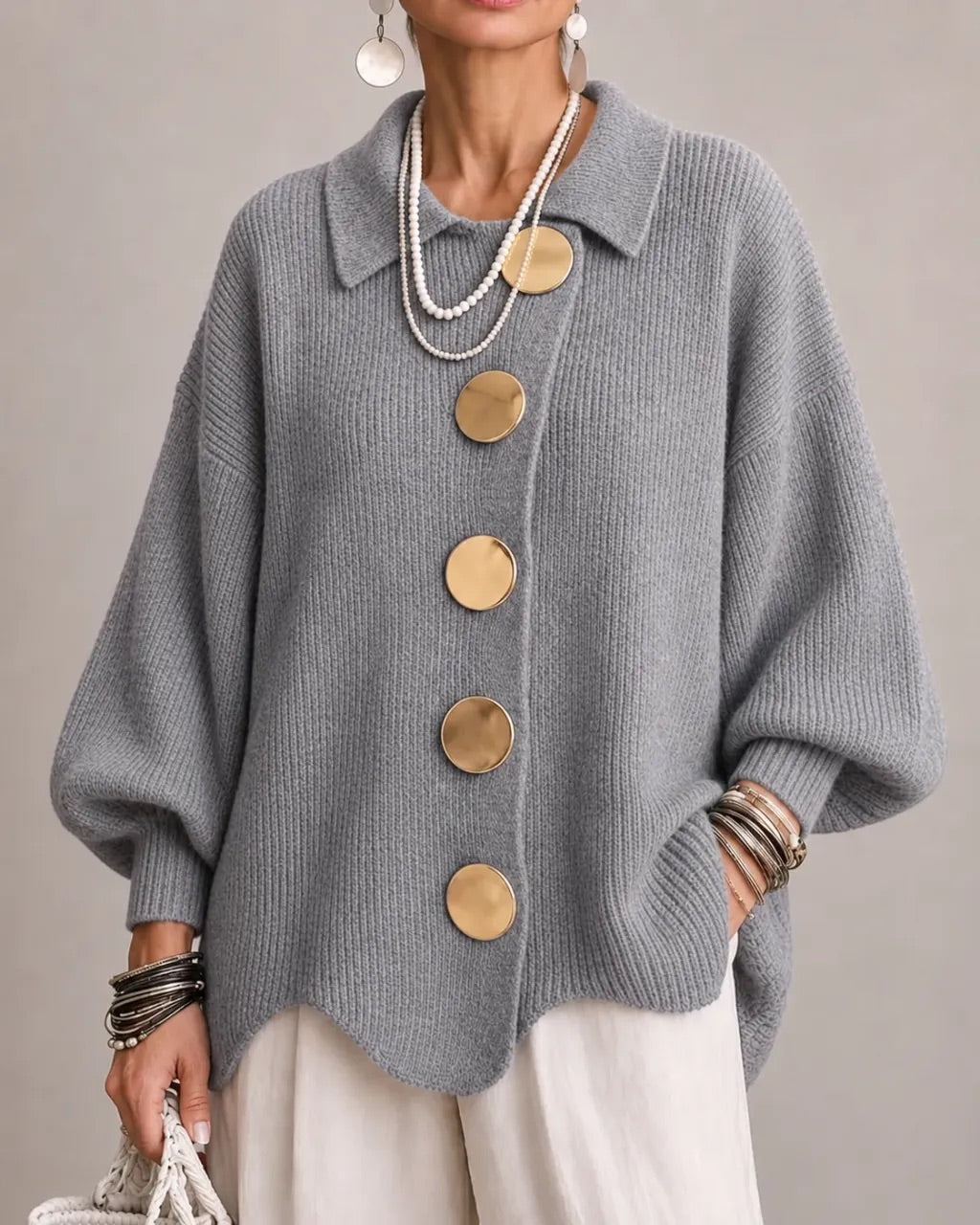 Karina – Oversized kardigan s ovratnikom i gumbima